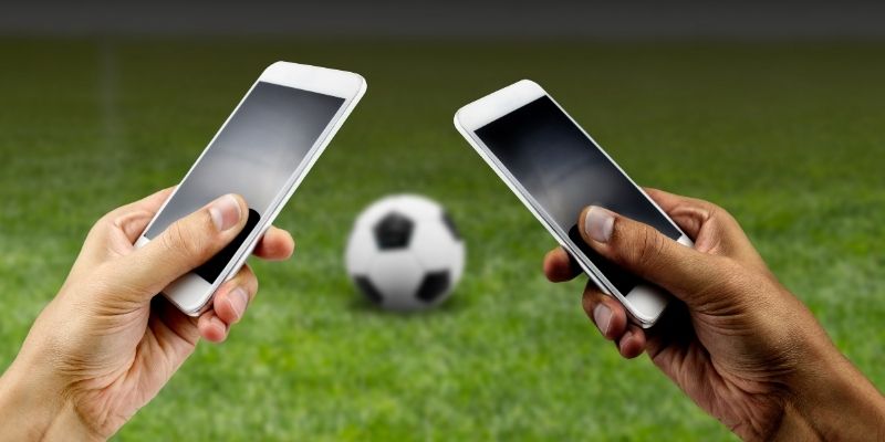 Live odds continuously adapt to events and betting patterns
